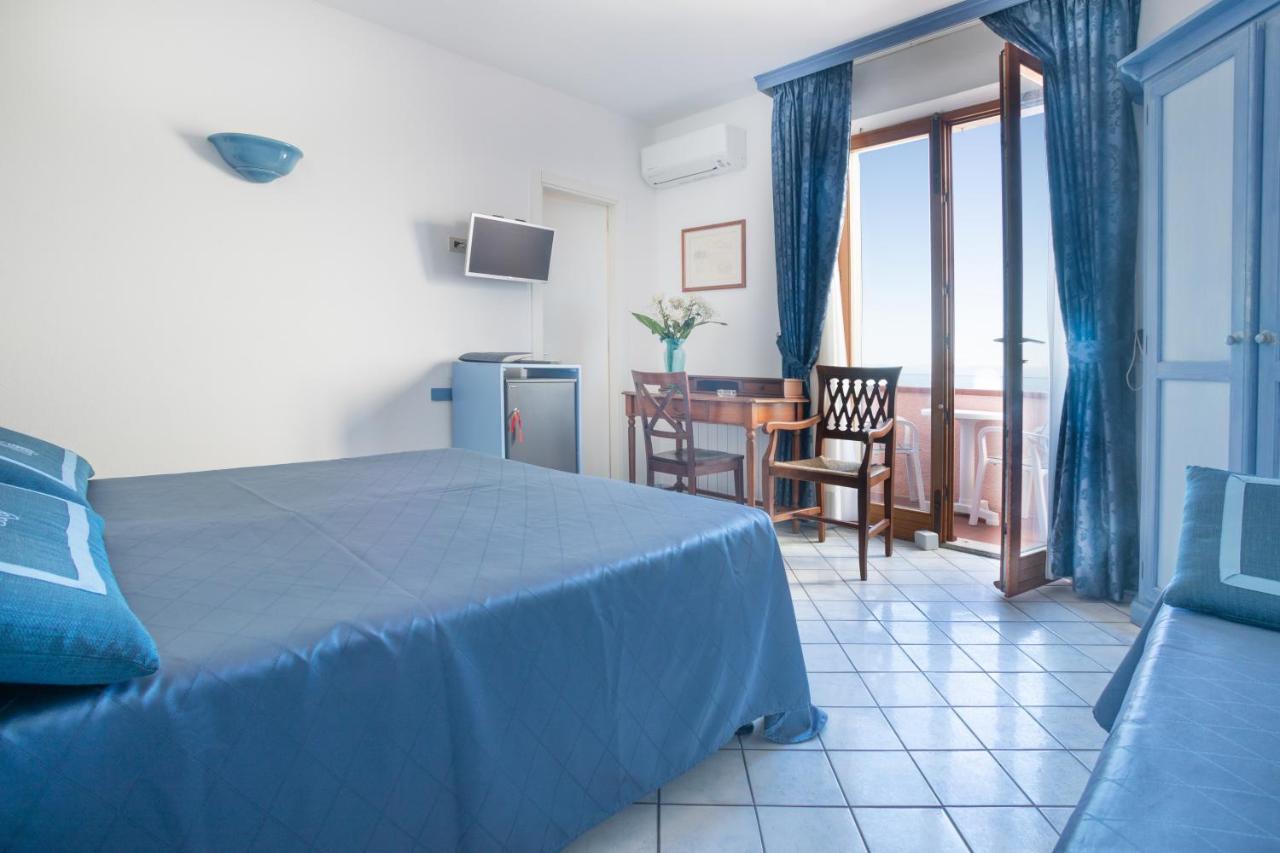 Hotel Sardi โปมอนเต ภายนอก รูปภาพ