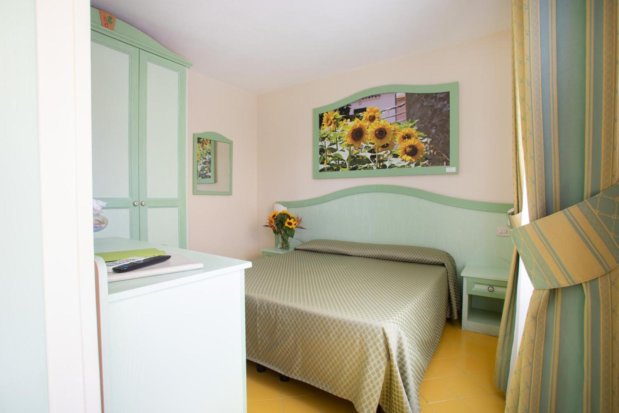Hotel Sardi โปมอนเต ภายนอก รูปภาพ